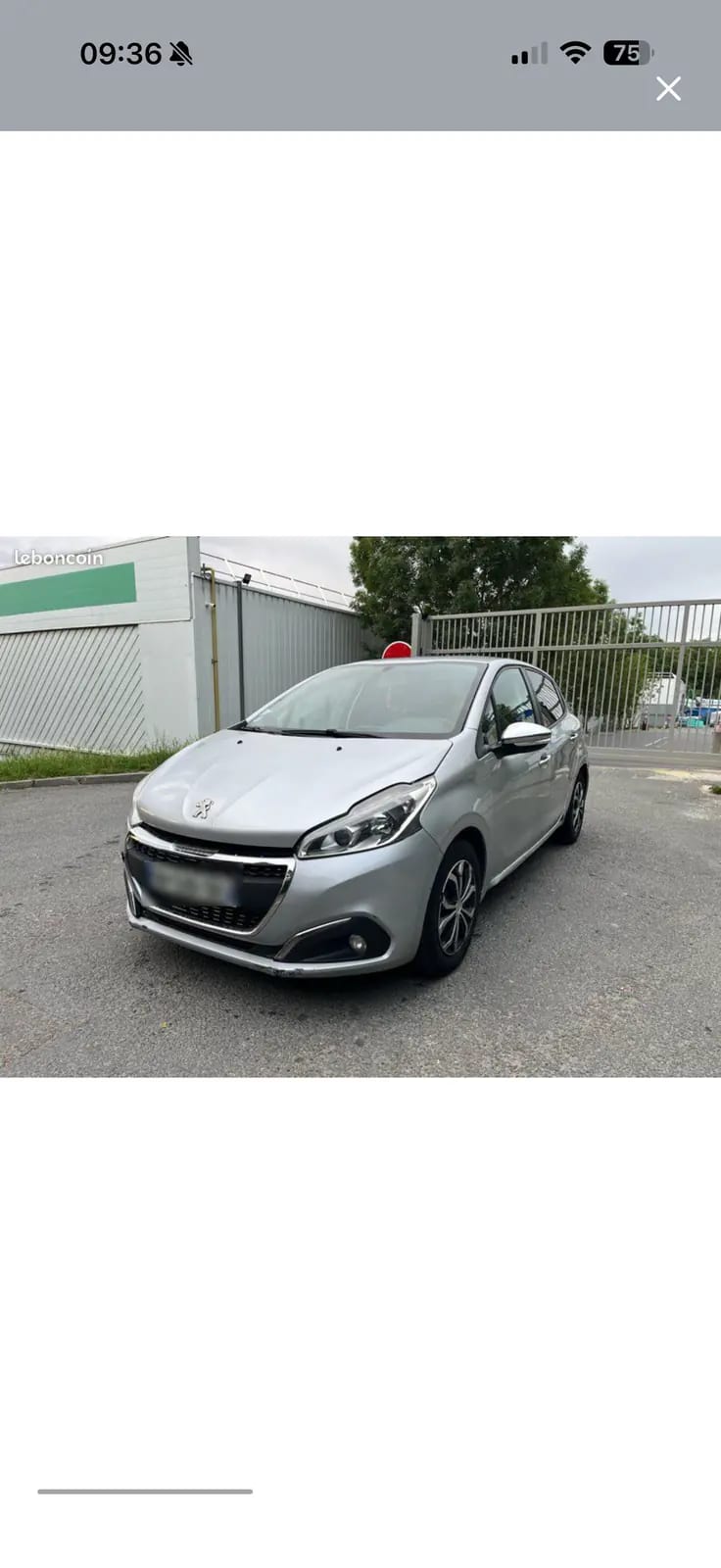 Peugeot 208 Urban style · photo 1