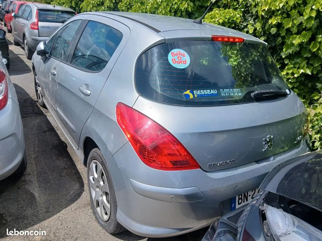 PEUGEOT 308 PHASE 2 - Accidentée roulante · photo 1