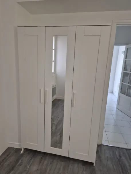 Armoire blanche IKEA modèle BRIMNES · photo 1